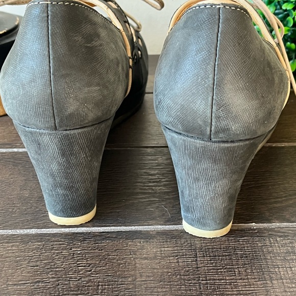 Clarks ORIGINALS Blue Gray Mary Jane Wedges Lace Ties 61606 Size 11 Medium - Picture 11 of 13